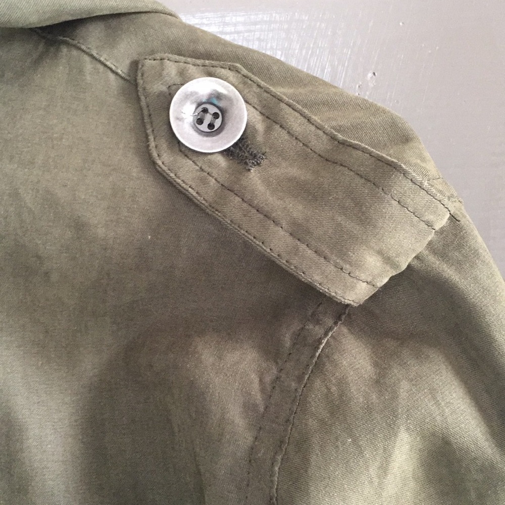 Brandy Melville ‘the Hailey’ Jacket - Picture 7 of 8